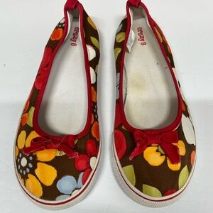 Crazy 8 Red and Yellow Slippers Vibrant and Comfortable Youth 6